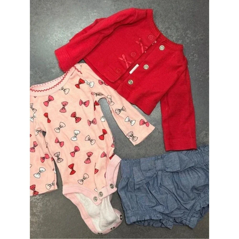Just One You Carter’s NB Bow Bodysuit Cardigan Bloomers 3Pc Outfit Set